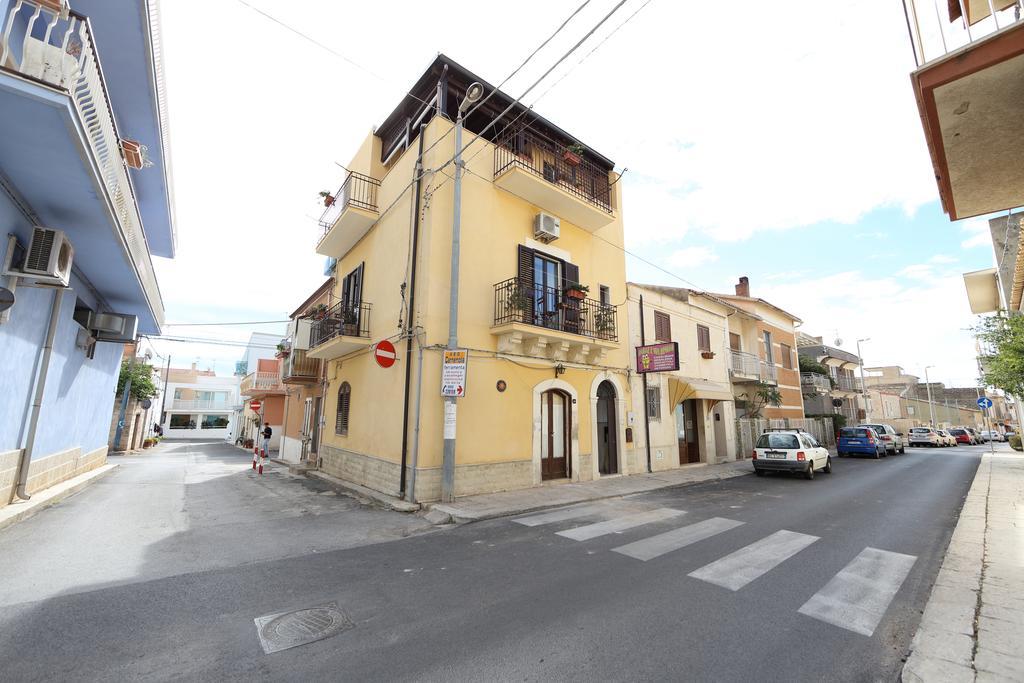 Casa Zafarani Villa Marina di Ragusa Phòng bức ảnh